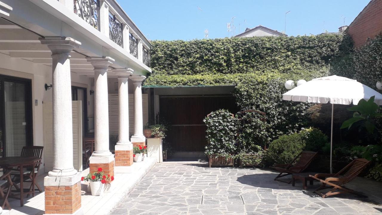 לינה וארוחת בוקר קיוג'ה Casa Di Carlo Goldoni - Dimora Storica מראה חיצוני תמונה
